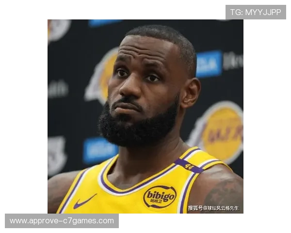 湖人队宣布詹姆斯受伤将缺席几场比赛 球迷期待他快速康复回归赛场